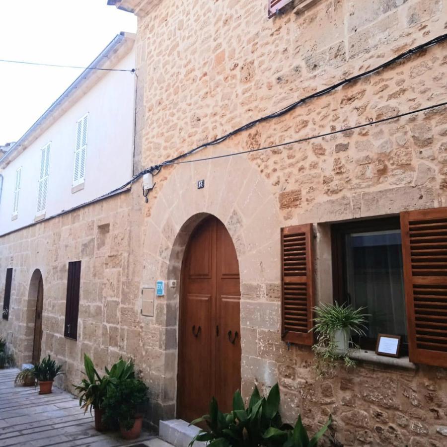 Casa Del Artista-can Roca Ferienhaus *